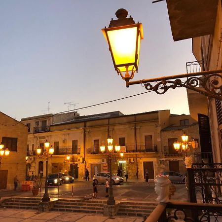 Cortile Umberto Apartment Racalmuto Luaran gambar