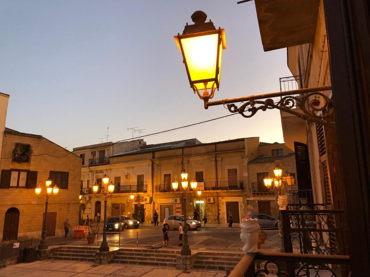 Cortile Umberto Apartment Racalmuto Luaran gambar